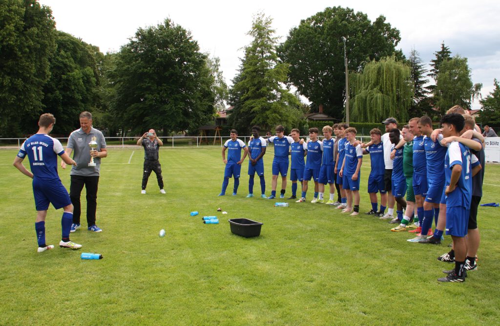 Kreismeister A-Junioren 2024/2025 - SV Blau-Weiß Greußen