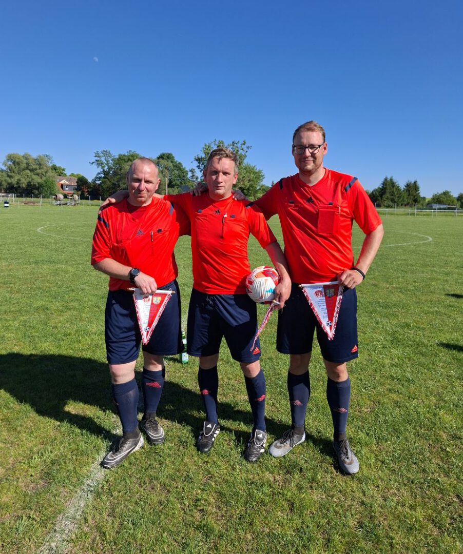 Kreispokalfinale B-Junioren 2025/2026 - Schiedsrichter Rico Mainzer, Matthias Merl, Christian Kühn